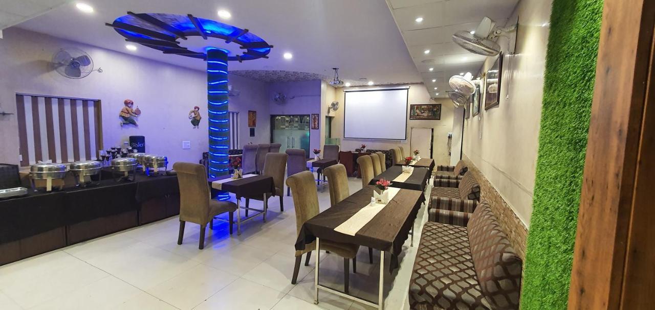 Hotel Amritsar Inn Eksteriør bilde