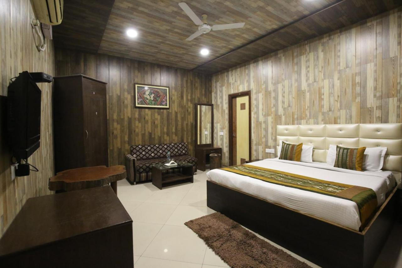 Hotel Amritsar Inn Eksteriør bilde