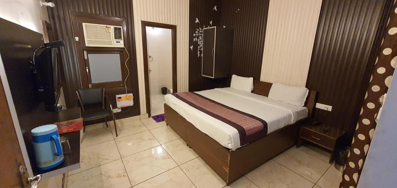 Hotel Amritsar Inn Eksteriør bilde